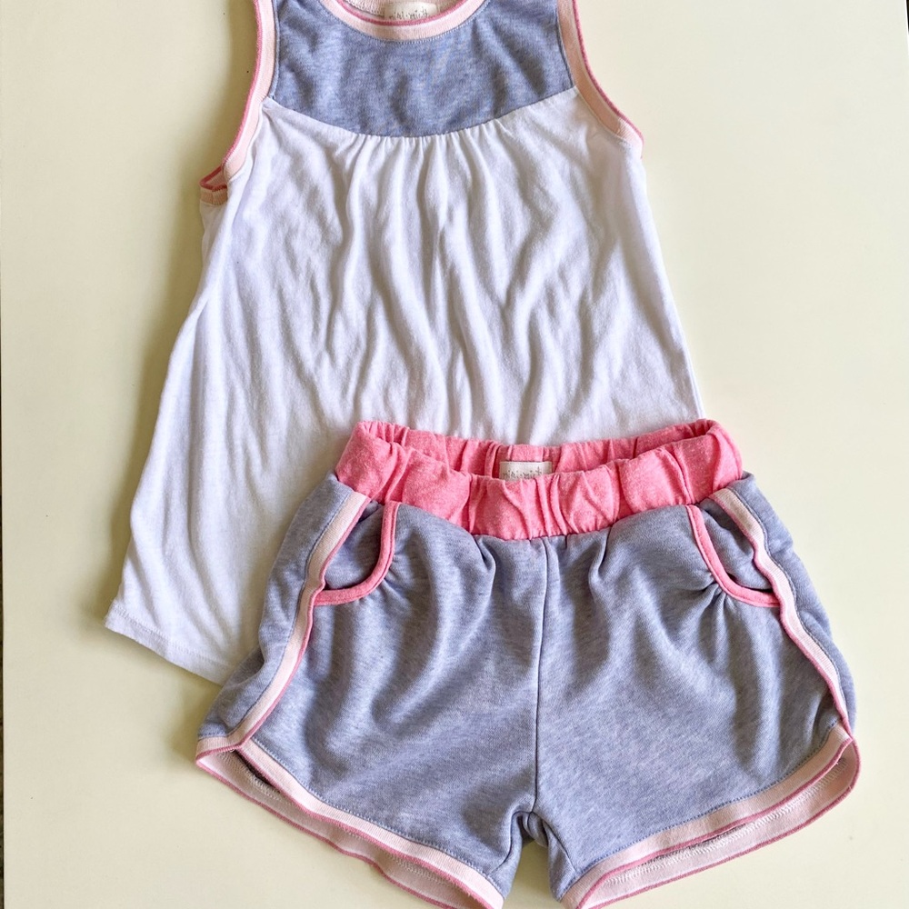 Miki Miette Tank Top Gray Shorts Set